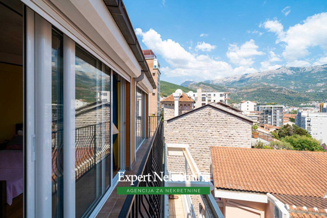 Duplex apartment for sale in Budva