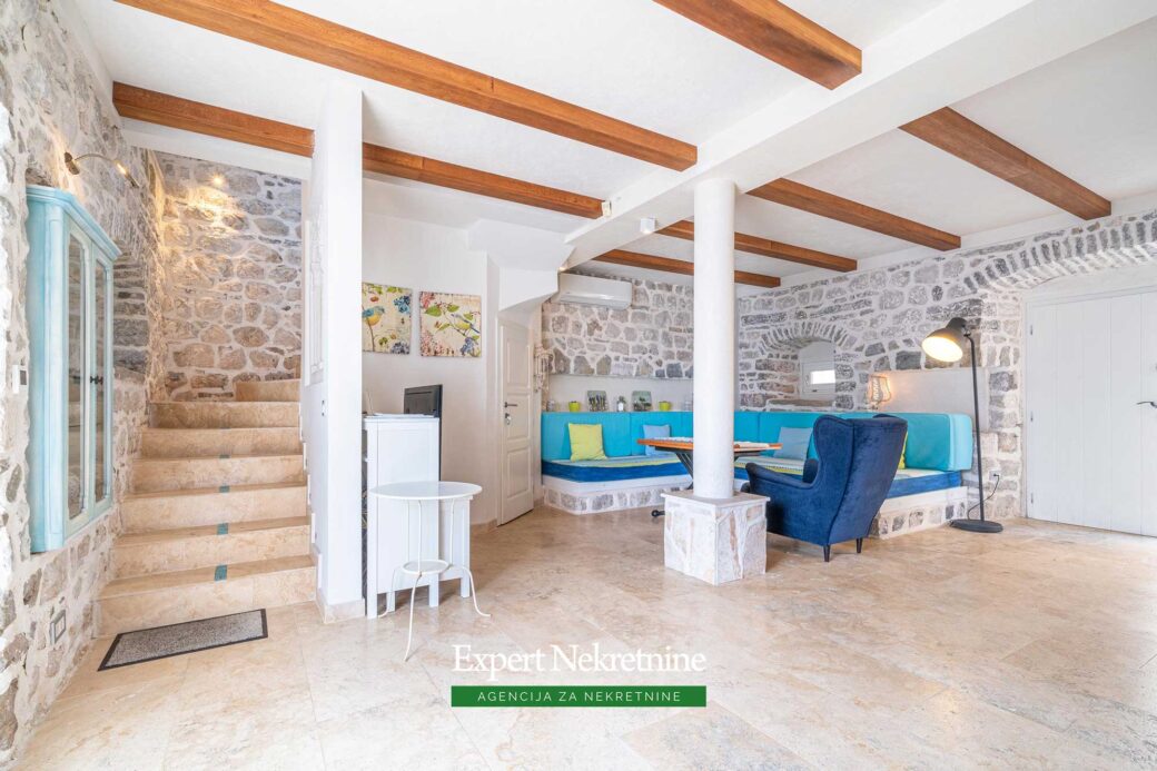 Waterfront stone house for sale in Perast