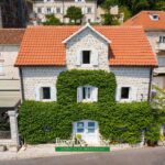 Waterfront stone house for sale in Perast