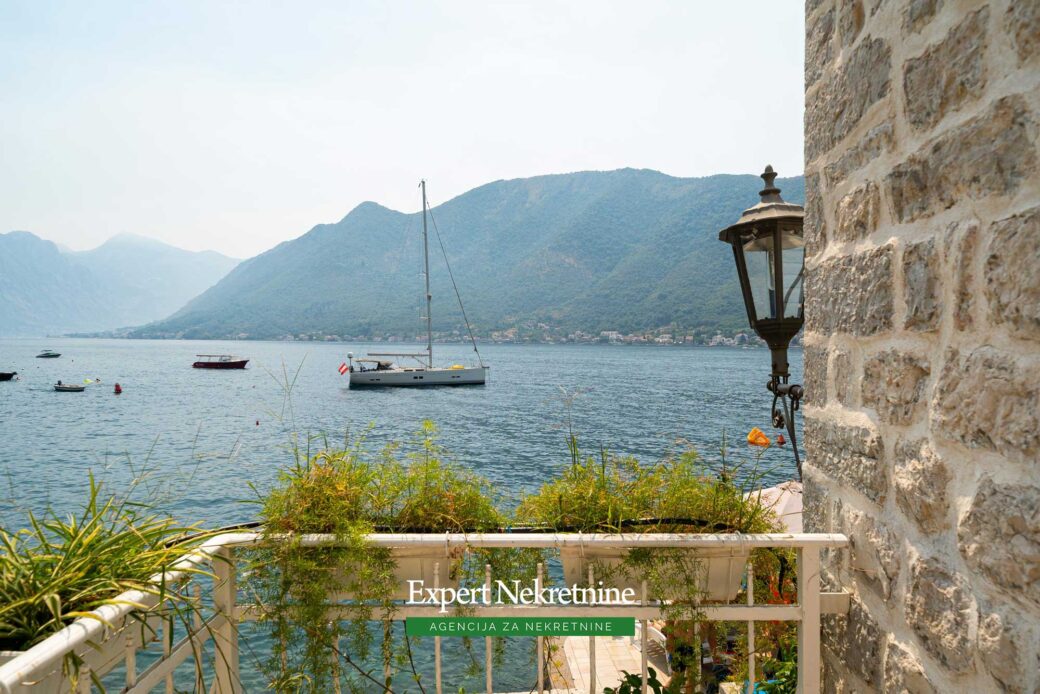 Waterfront stone house for sale in Perast