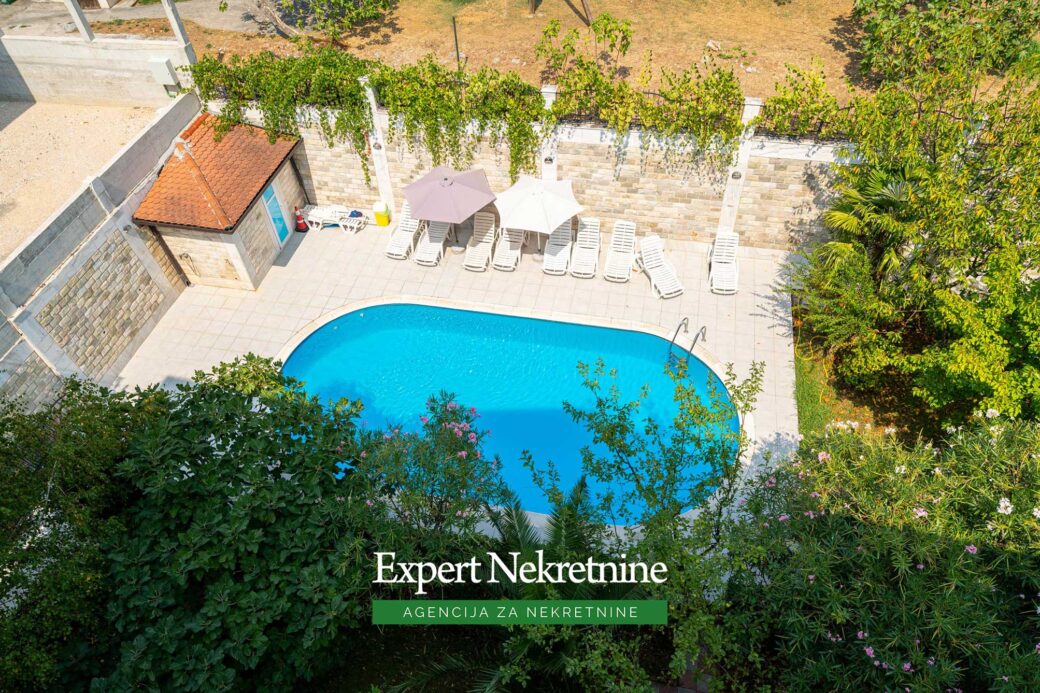 Apartment for sale in Budva