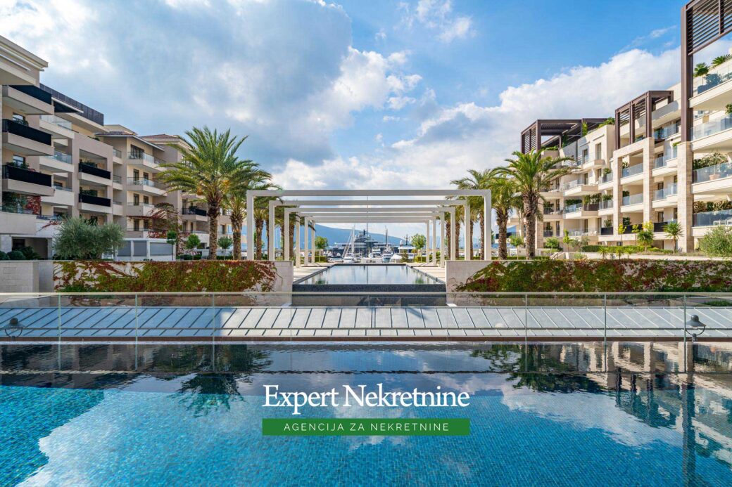 Luxury apartment for sale in Porto Montenegro