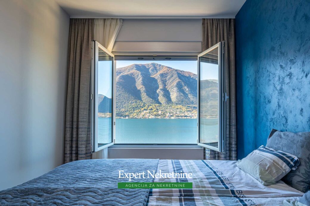 Apartment for sale in Bay of Kotor