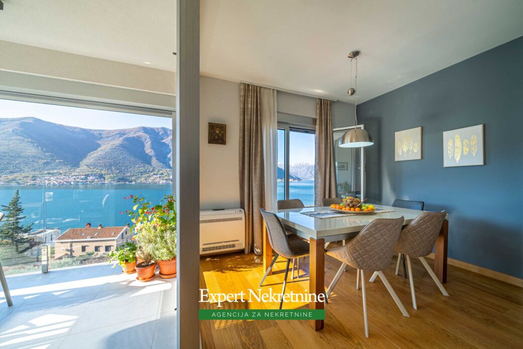 Apartment for sale in Bay of Kotor