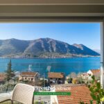 Prodaje se apartman u Kotorskom Zalivu