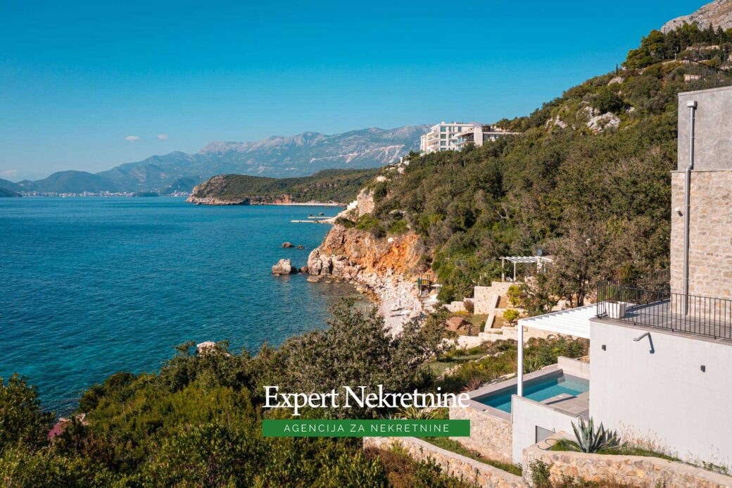 Luxury villa for sale in Budva Riviera