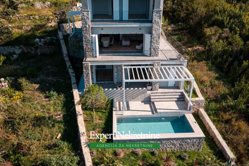 Luxury villa for sale in Budva Riviera