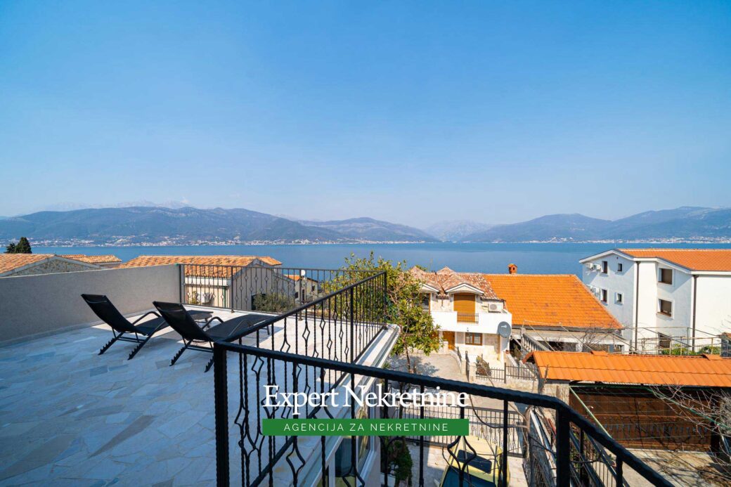 House for sale in Tivat bay