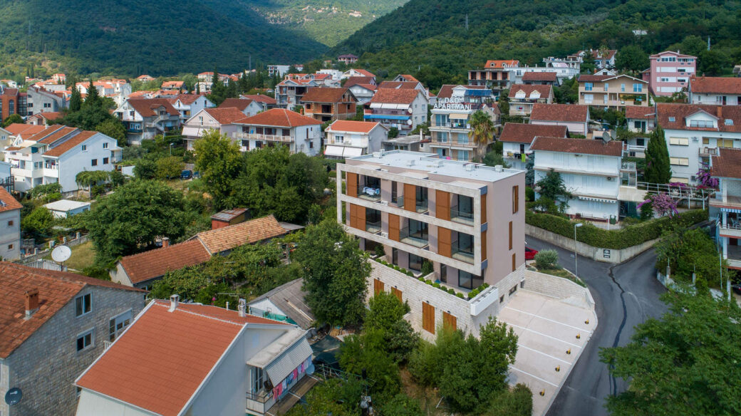 Apartments for sale in Tivat