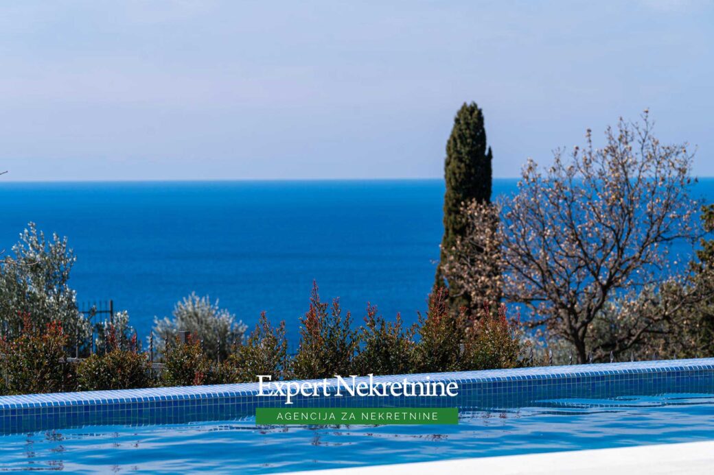 Luxury villa for sale in Budva Riviera