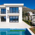 Luxury villa for sale in Budva Riviera