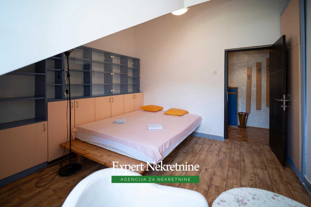 Two bedroom apartment for sale in Dobrota