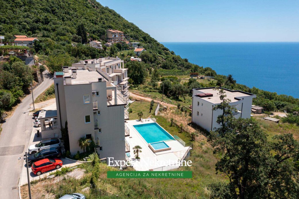 Apartment for sale in Budva