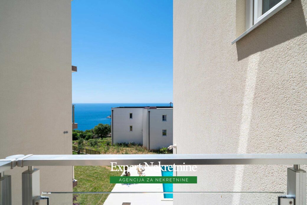 Apartment for sale in Budva