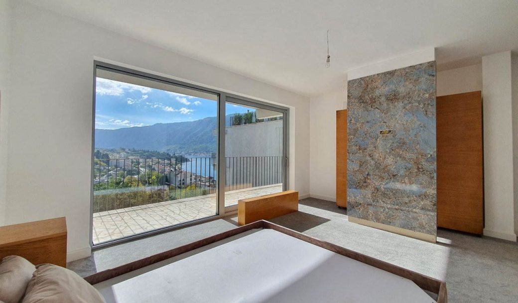 kotor-dobrota-penthouse-three bedroom-200-sqm-montenegro-for-sale-A-01942 (6)