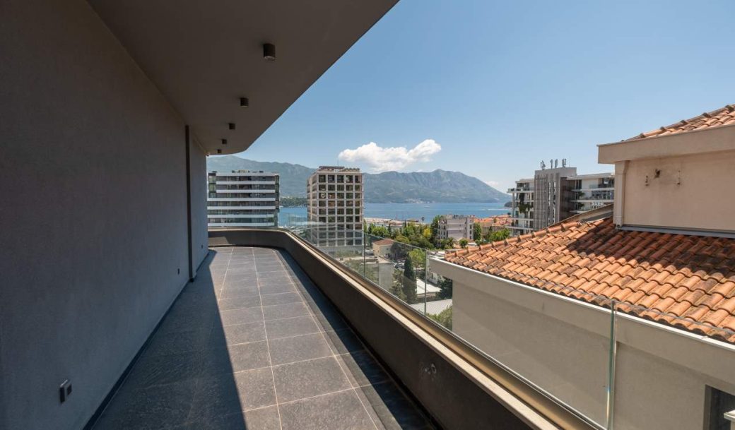 budva-gospostina-apartment-three-bedroom-149-sqm-montenegro-for-sale-A-02530 (26)