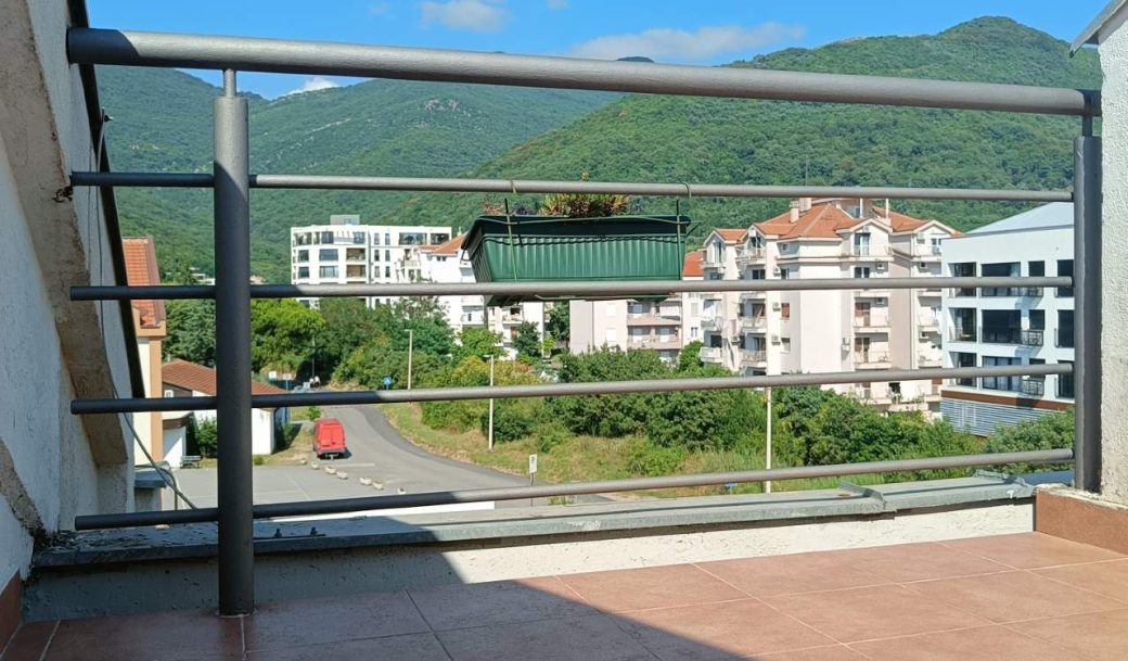 tivat-donja-lastva-apartment-three-bedroom-121-sqm-montenegro-for-sale-A-02542 (12)