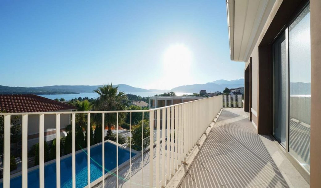 tivat-kava-four-bedroom-apartment-luxury-pool-bbq-zone-bay-view-montenegro-for-sale-V-00622 (11)