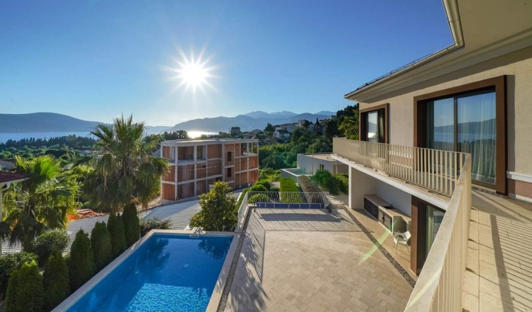 tivat-kava-four-bedroom-apartment-luxury-pool-bbq-zone-bay-view-montenegro-for-sale-V-00622 (5)