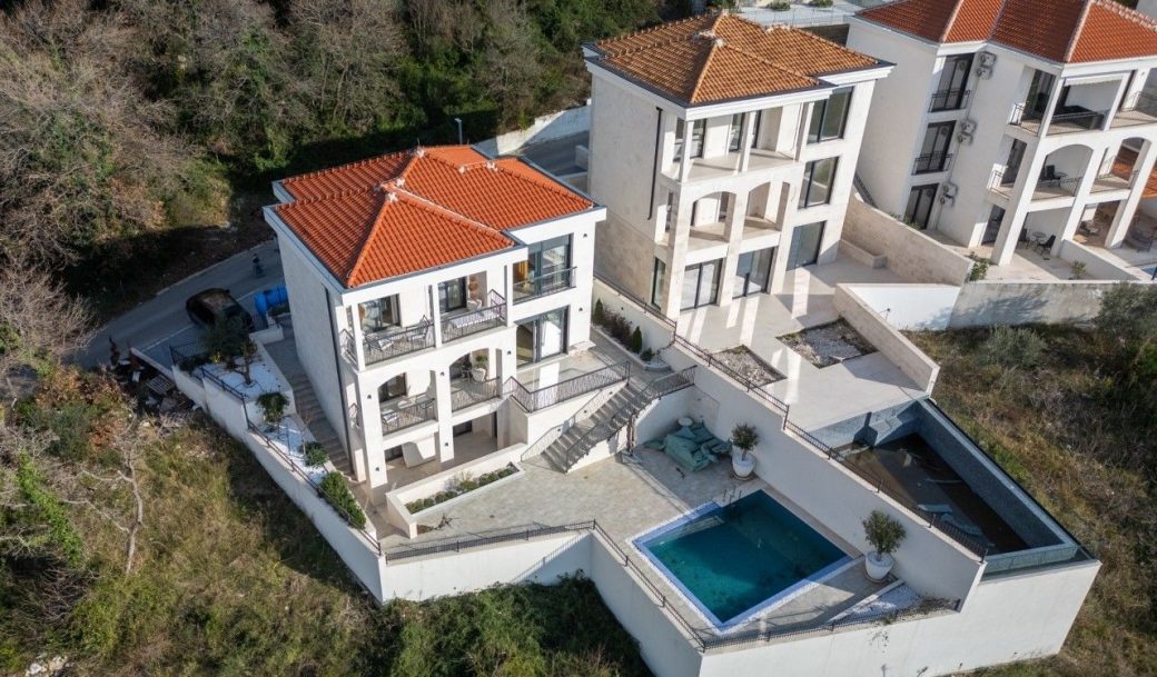 budva-skocidjevojka-villa-217-sqm-land-plot-462-sqm-montenegro-for-sale-V-02759 (29)